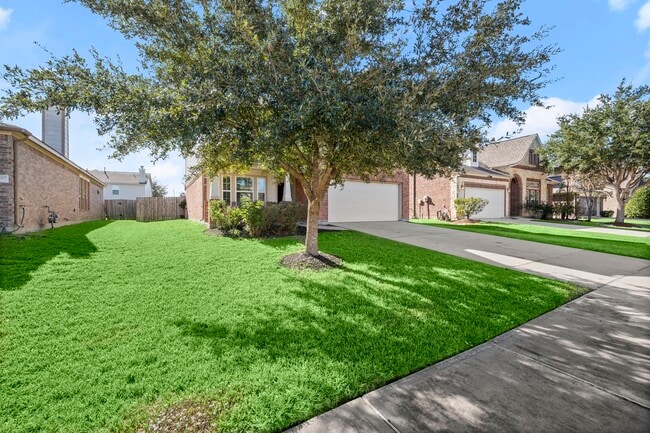 Foto del edificio - 18211 Palisade Rock Ct