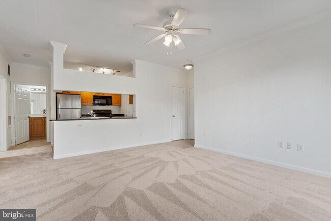 Building Photo - 12900 Centre Park Cir