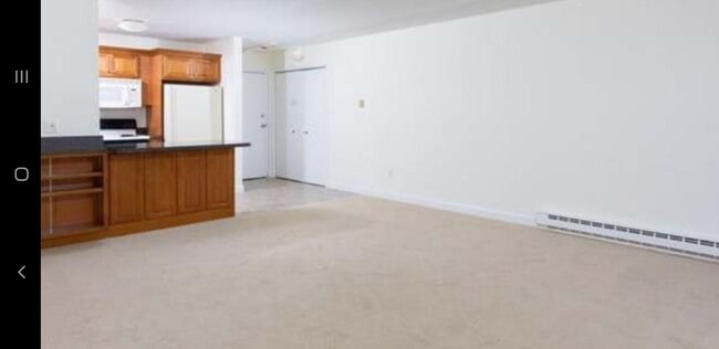 Building Photo - 46 Cochituate Rd