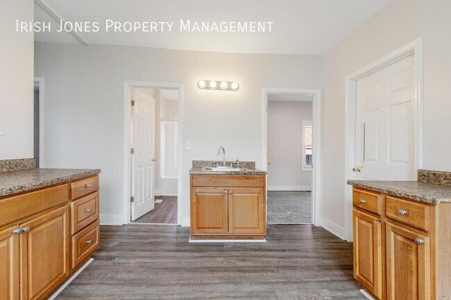 Foto del edificio - 308 Breckenridge St