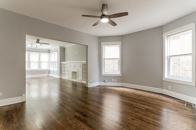 Building Photo - 3832 N Monticello Ave