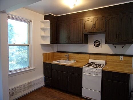 Kitchen - 686 Garden St