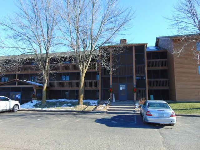 Primary Photo - "Charming 2-Bed Retreat: Your Cozy Getaway...