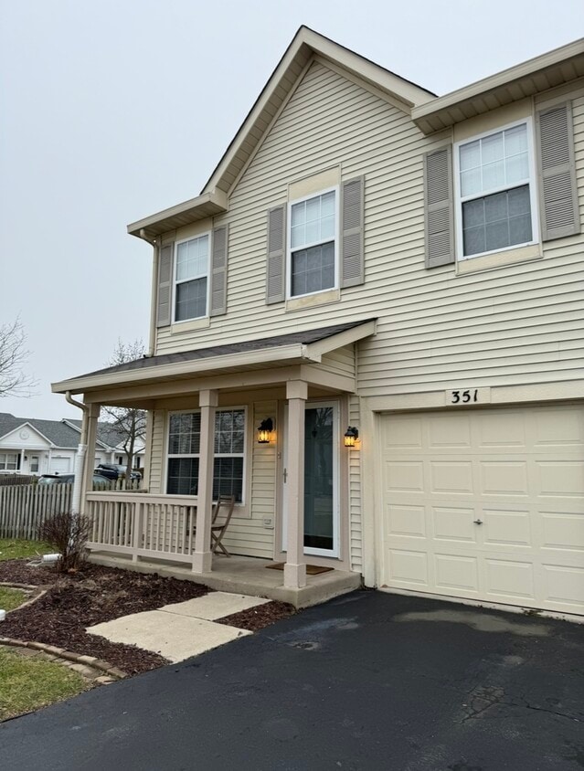 351 Richmond Dr, Romeoville, IL 60446 House Rental in Romeoville, IL