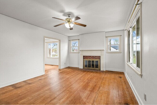 Foto del edificio - 1625 N Grant St