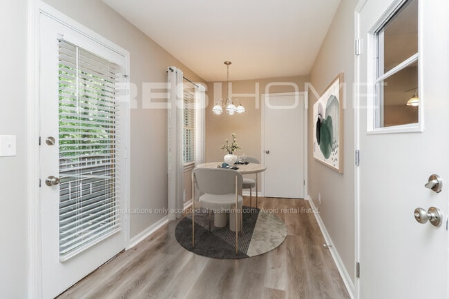 Building Photo - 4946 Rock Haven Dr SW