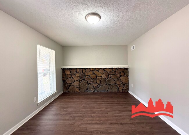 Foto del edificio - 4393 Cottonwood Rd