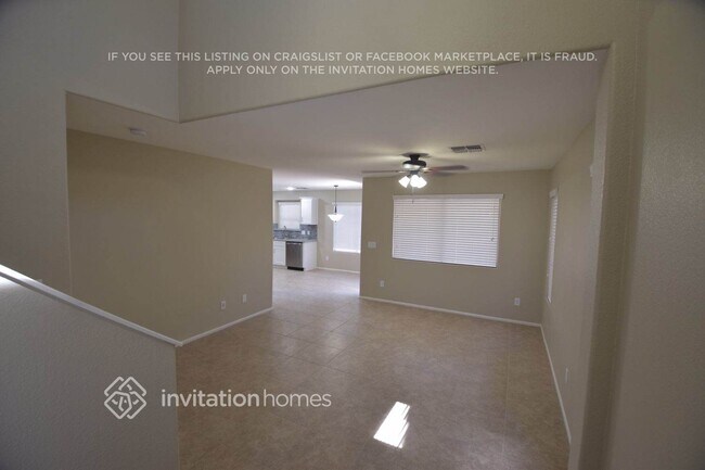Foto del edificio - 12541 W Reade Ave
