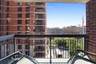 Building Photo - 759 2nd St
