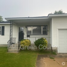 Building Photo - 428 S 67th E Ave