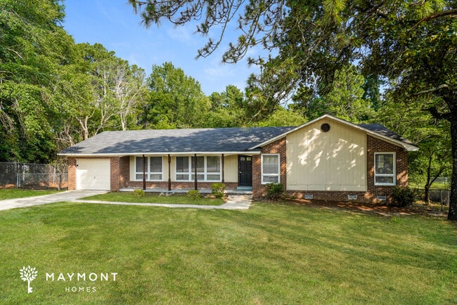 Building Photo - 2324 Old Field Rd