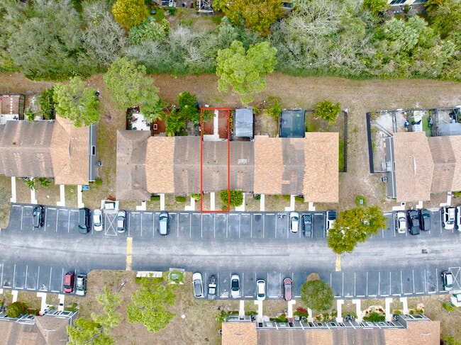 Building Photo - 799 Hill Dr