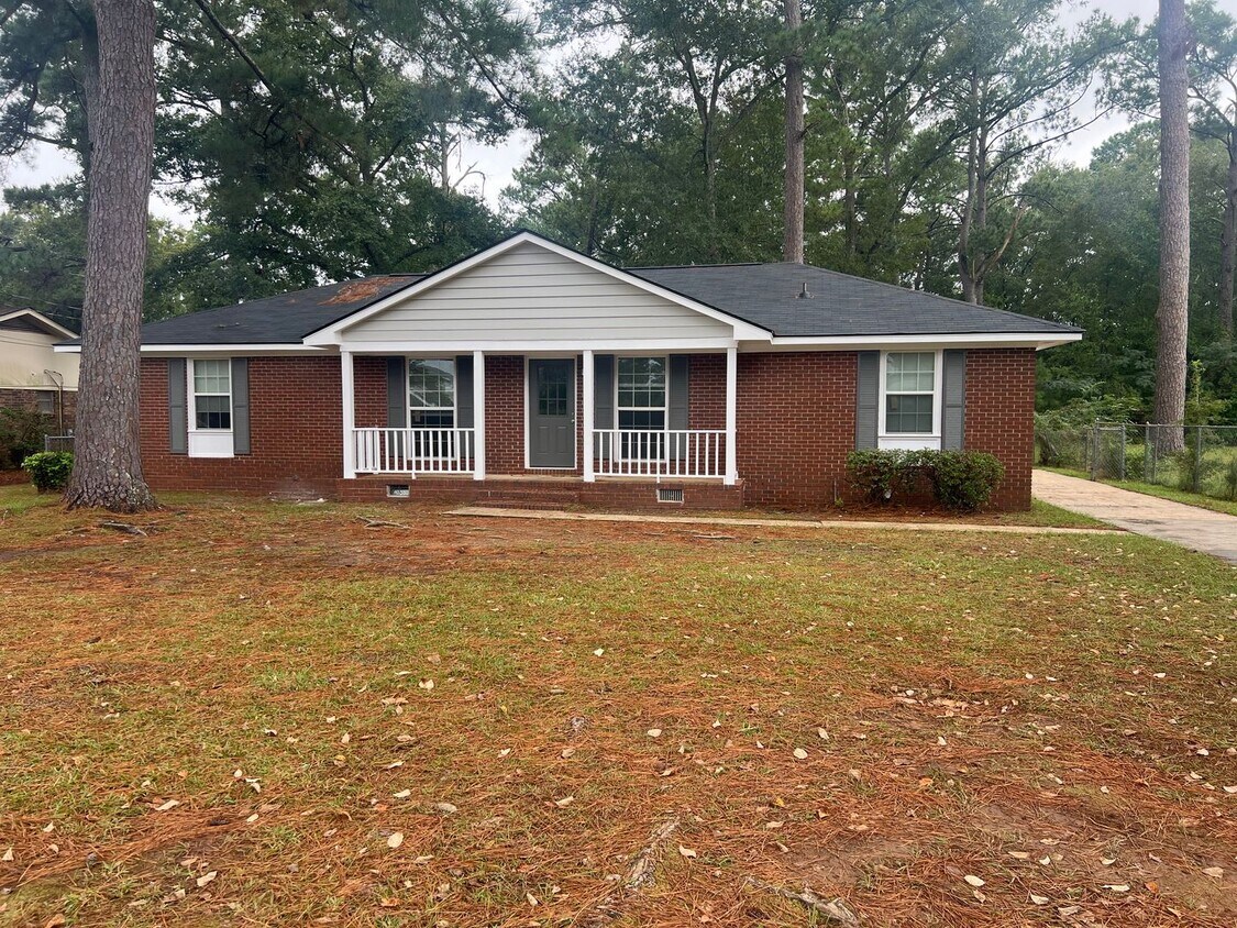 Primary Photo - 2723 Elton St
