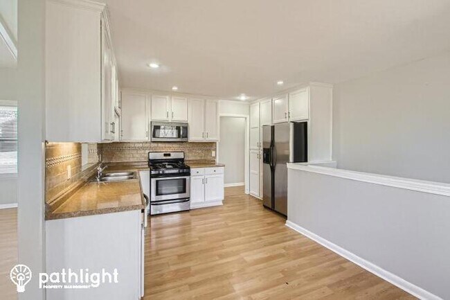 Building Photo - 616 Monte Carlo Drive, Antioch, TN, 37013