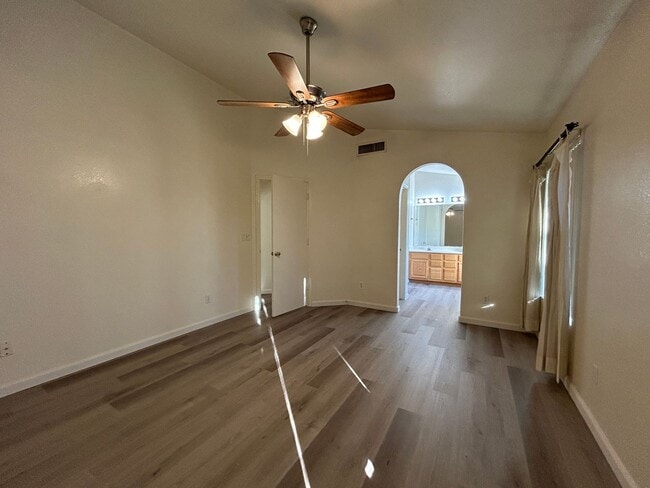 Foto del edificio - 4773 W Dublin Ct