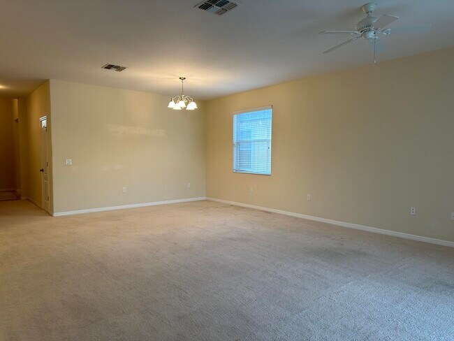 Building Photo - 5775 Trieda Dr