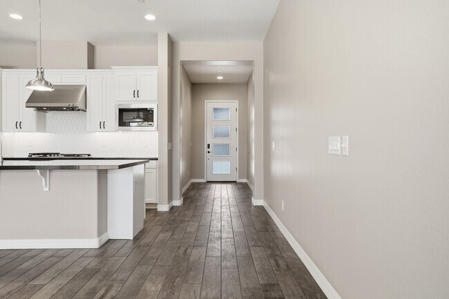 Building Photo - 7471 E Paraiso Dr