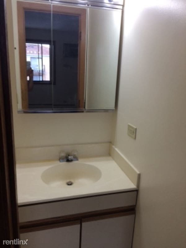 Primary Photo - 9280 Hamilton Ct