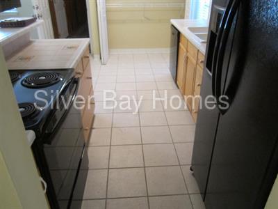 Building Photo - 8678 Bishopswood Dr