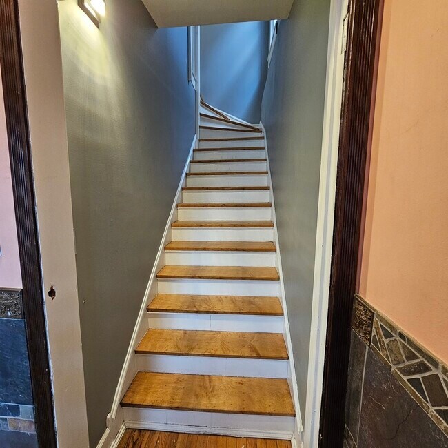 Foto del edificio - 8220 S Coles Ave