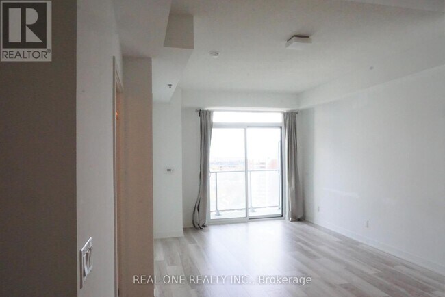 Building Photo - 195 Bonis Ave