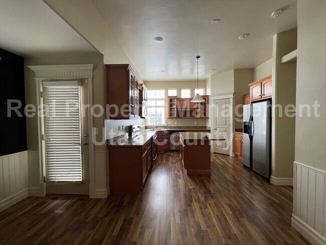 Building Photo - Traverse Mountain 5 bd Home for Rent