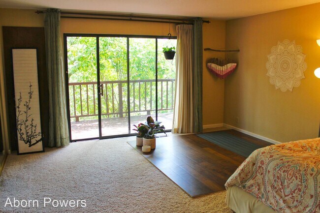 Building Photo - 4 br, 2 bath House - 3543 Patterson Way