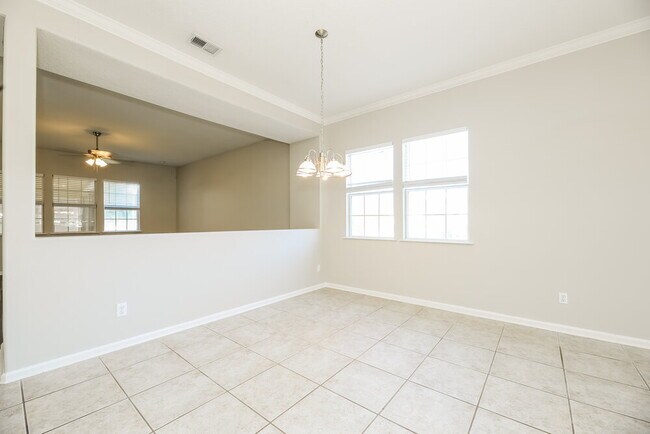 Foto del edificio - 1208 Dawn Light Rd