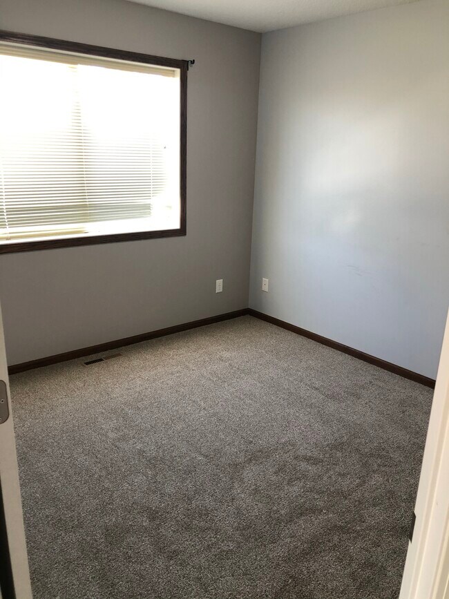 Foto del edificio - 1585 43rd Ave S