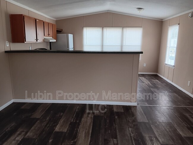 Building Photo - 26 Reau Cove