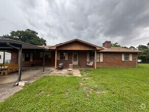 Building Photo - 9162 Quail Roost Dr