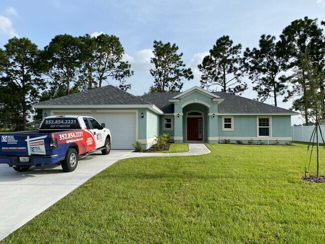 Building Photo - 5272 SW 129th Pl