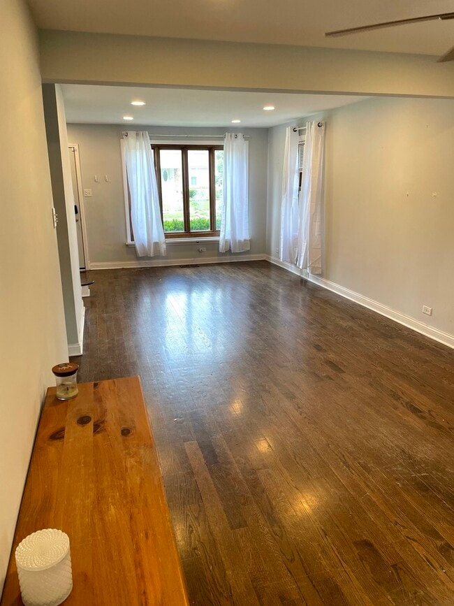 Foto del edificio - 805 Norfolk Ave