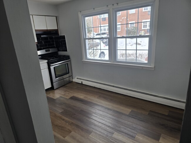 Foto del edificio - 364 Westwood Ave