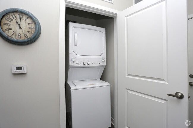 Interior Photo - Main & Stone