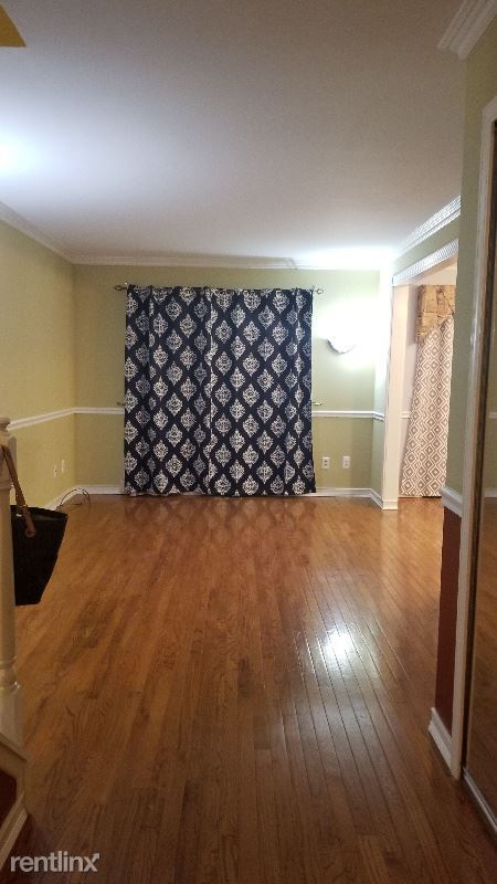 Foto del edificio - 3 br, 1.5 bath Condo - 37258 Glenbrook Drive