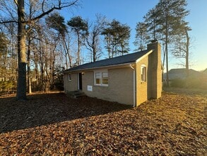 Building Photo - 17113 Green Hill Rd