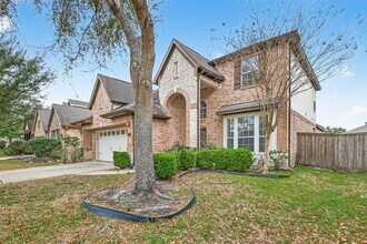 Building Photo - 24526 Avellino Ct