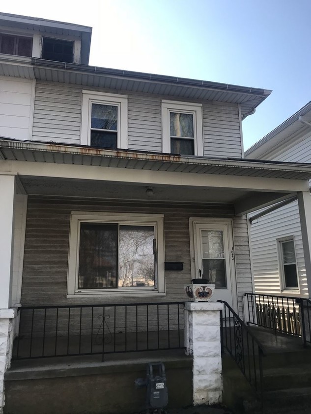Primary Photo - 1022 Edison St