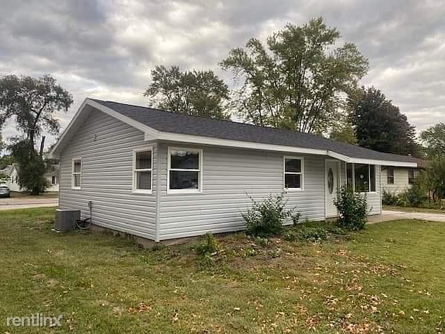 Foto del edificio - 3 br, 1 bath House - 113 Roberta Ave