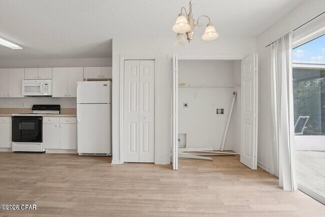 Foto del edificio - 3123 Meadow St