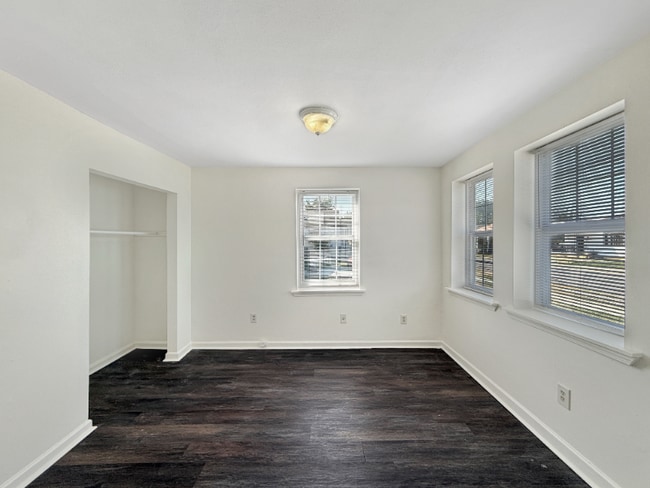 Building Photo - 2633 New Orleans St