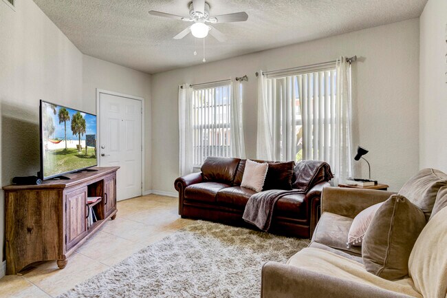 Foto del edificio - 130 SW Peacock Blvd