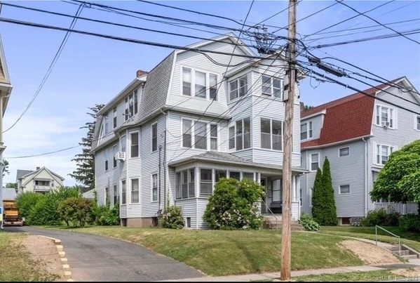 Foto del edificio - 19 Kingston St