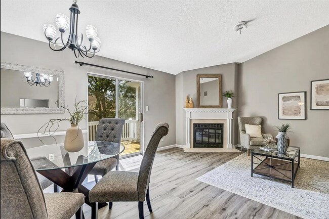 Foto del edificio - 1429 Thrush Pl