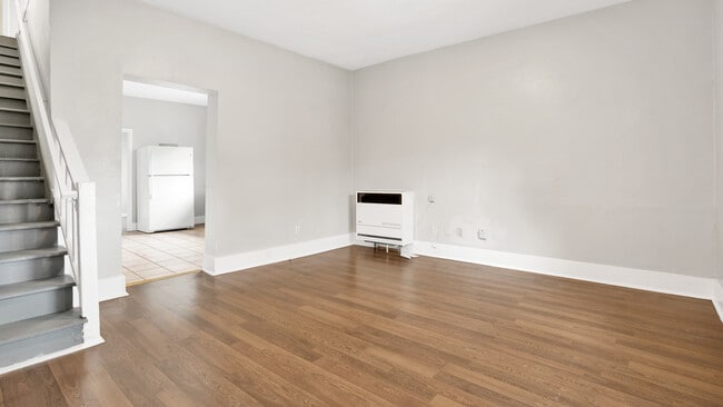Building Photo - 3110 Walton Ave