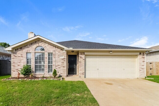 Building Photo - 5616 Colebrook Trail