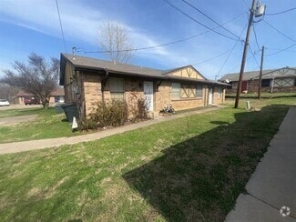 Building Photo - 217 Pine Meadow Dr