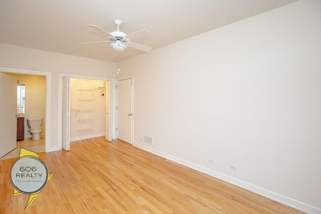 Foto del edificio - 3347 N Clark St