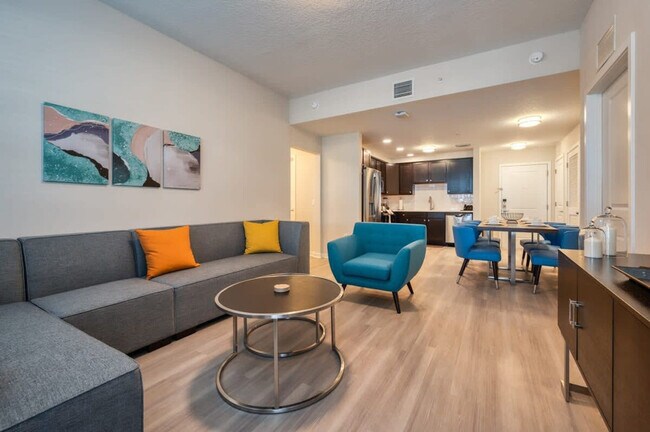 Foto del edificio - 4012 Breakview Dr